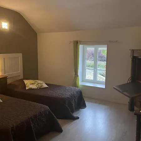 Fermette Renovee Avec Piscine Privative, Charme Authentique Et Confort Contemporain - Fr-1-489-169 *
